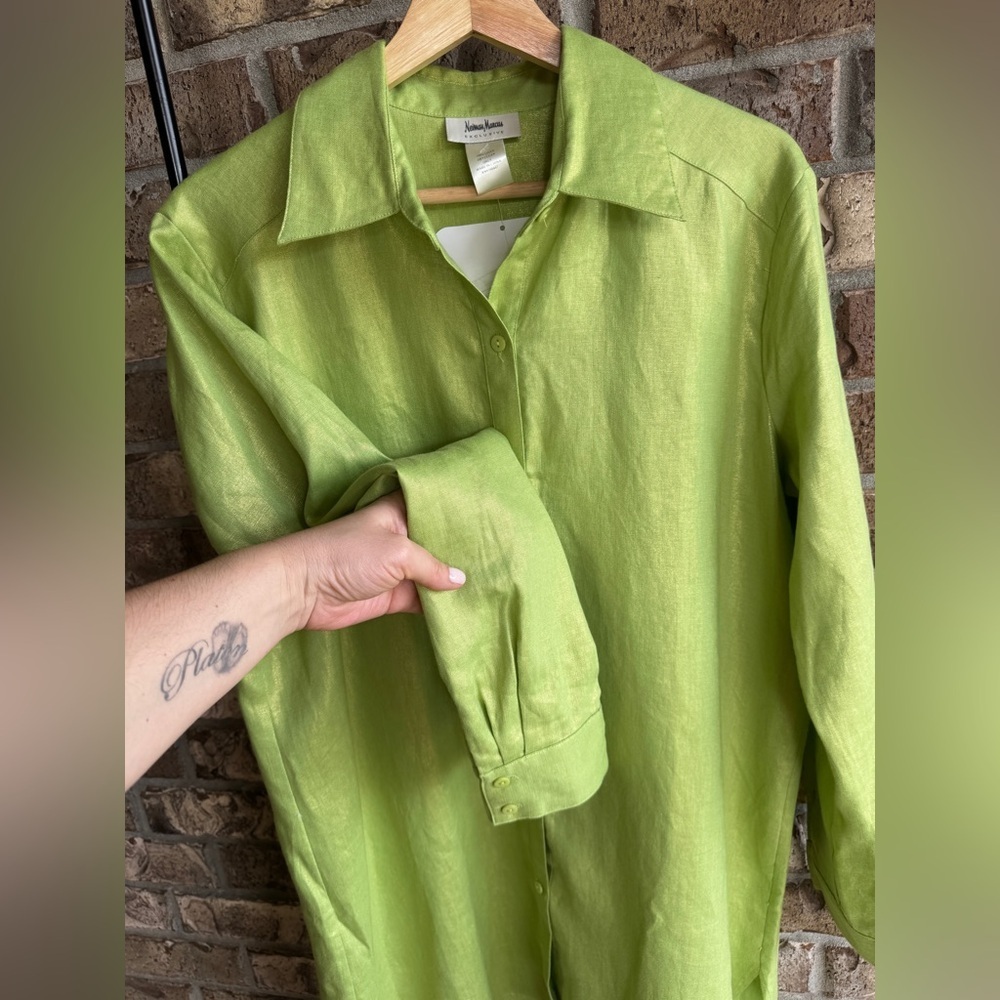 Neiman Marcus Exclusive Size L 100% Linen Green Shimmer Tunic Shirt NWOT - Picture 7 of 13